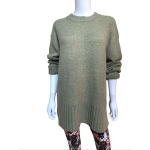 Zara Light Green Women’s Oversized Crewneck Sweater, NWOT, S